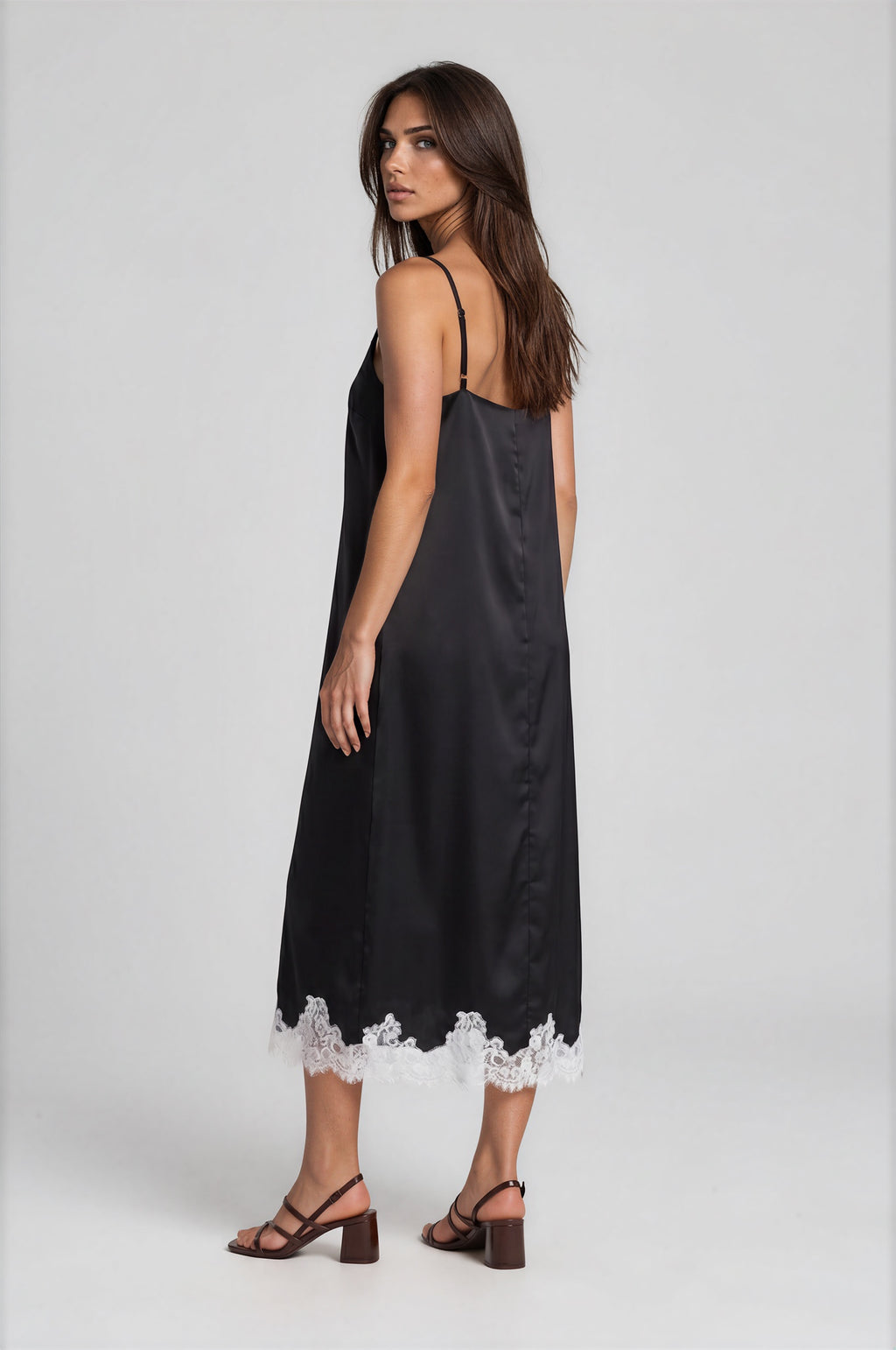 LUNA Vestido Midi Satinado Negro con Encaje Elegante